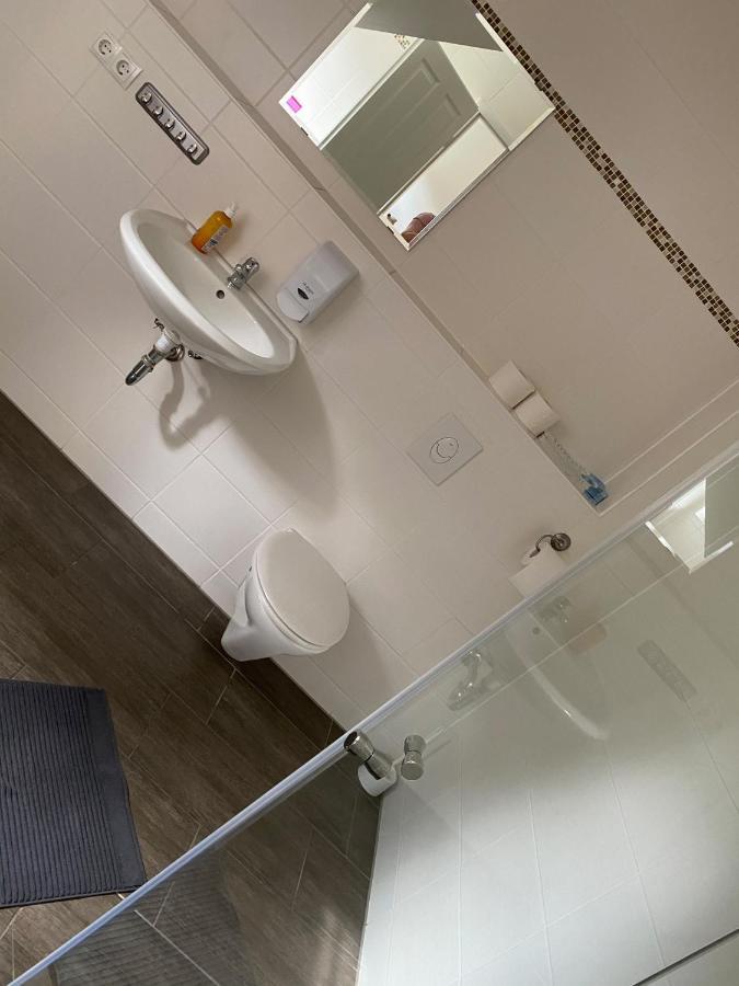 Apartment 4 - Gourmetzimmer ベステンゼー エクステリア 写真